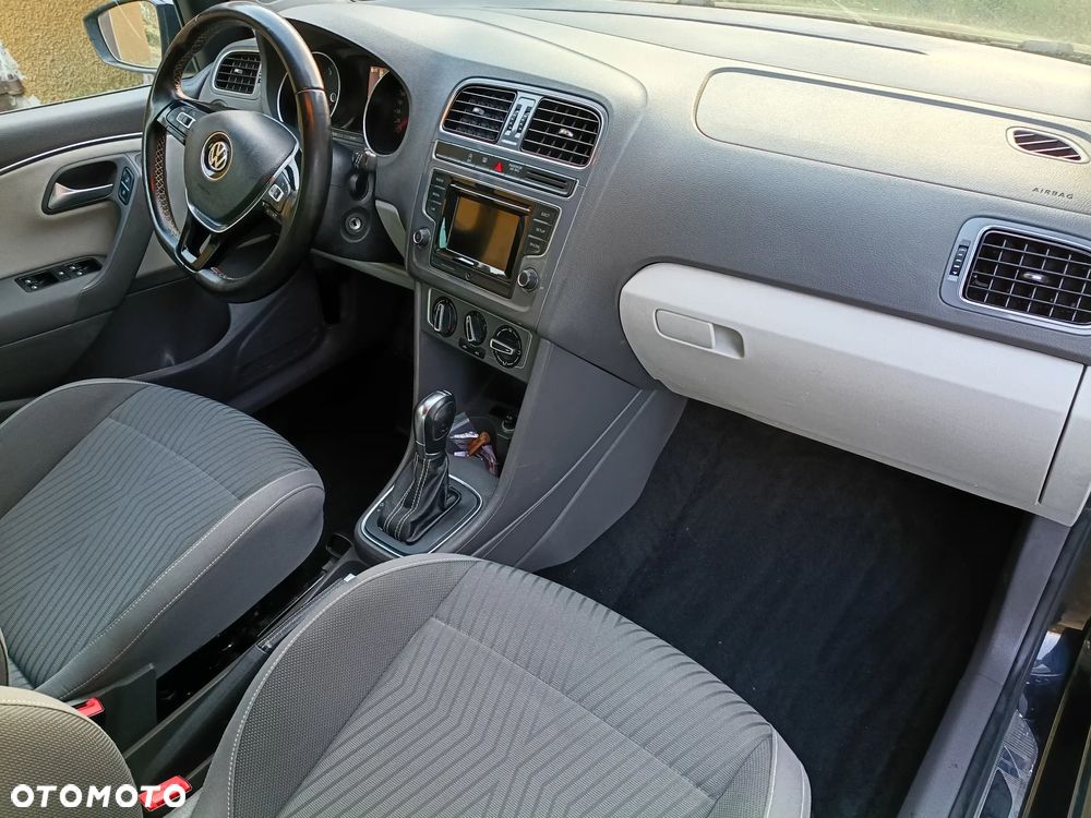 Volkswagen Polo 1.2 TSI BMT Comfortline DSG - 9