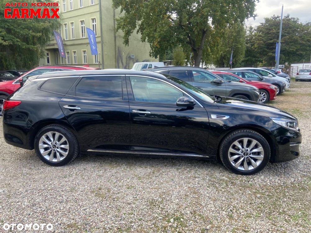 Kia Optima - 10