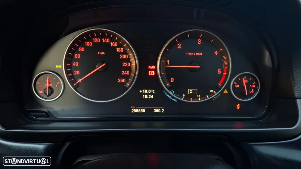 BMW 520 d Luxury Line - 55