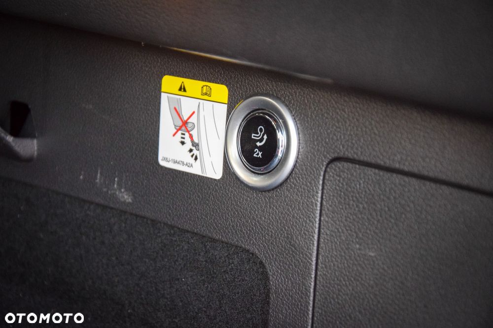 Ford Kuga 1.5 EcoBoost 4x4 ST-Line - 31