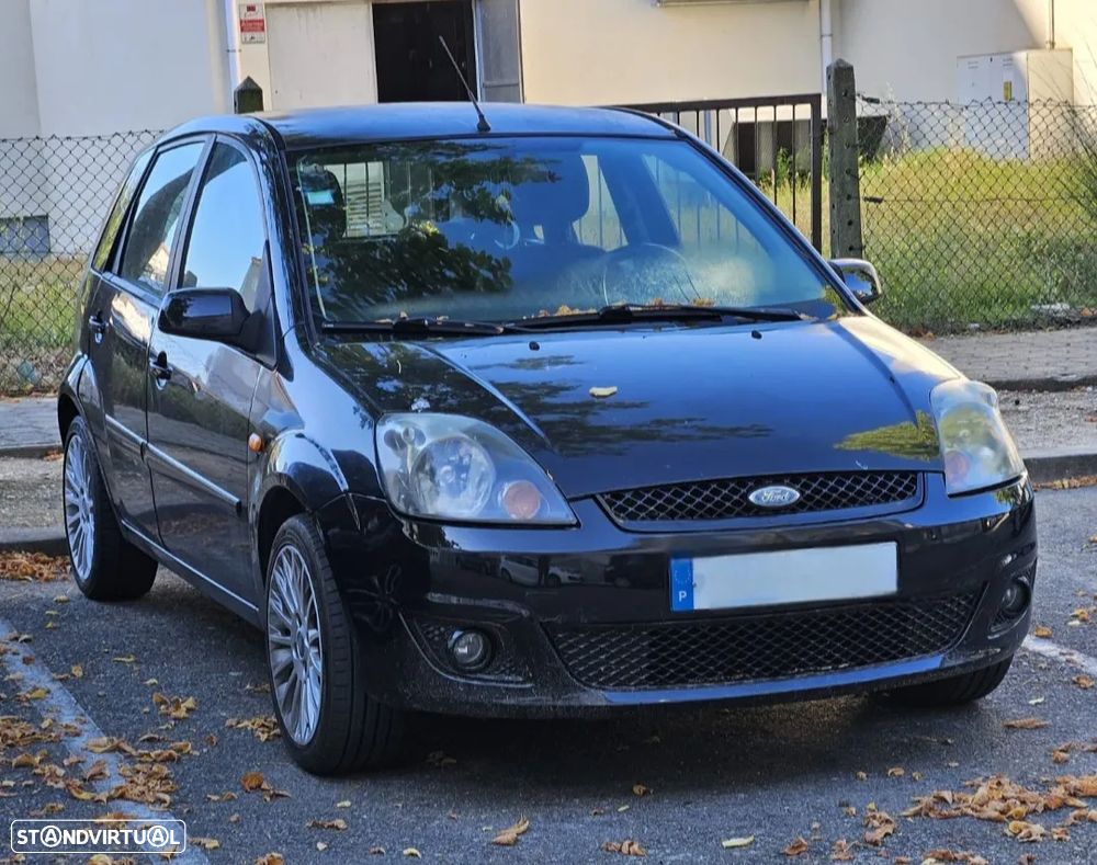 Ford Fiesta 1.25 Ambiente - 1