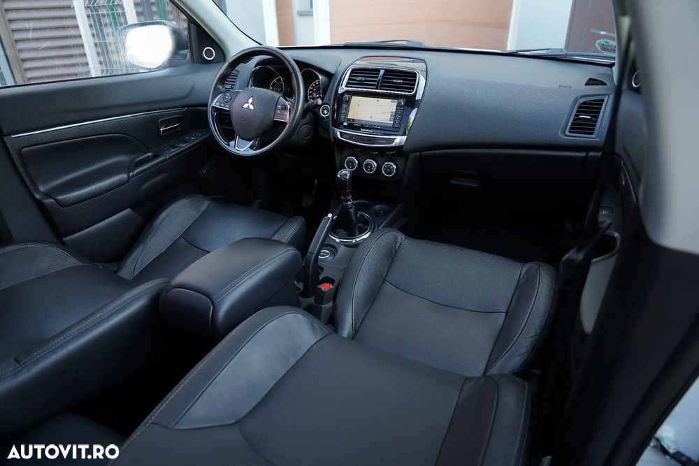 Mitsubishi ASX - 7