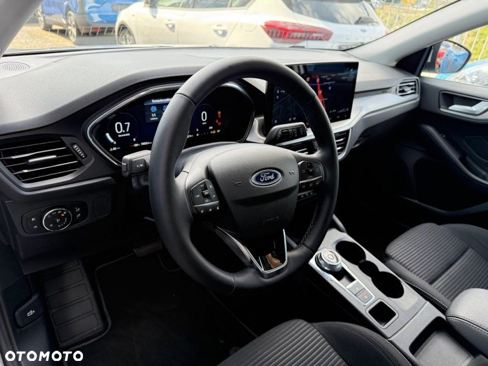 Ford Focus - 8