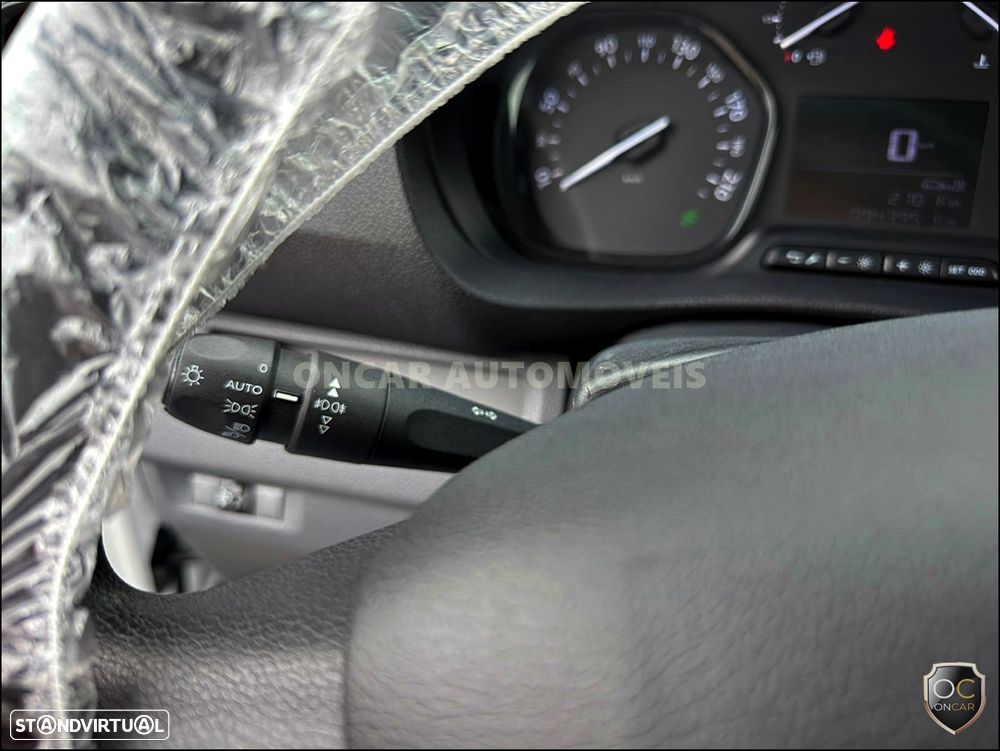 Toyota Proace Verso - 19