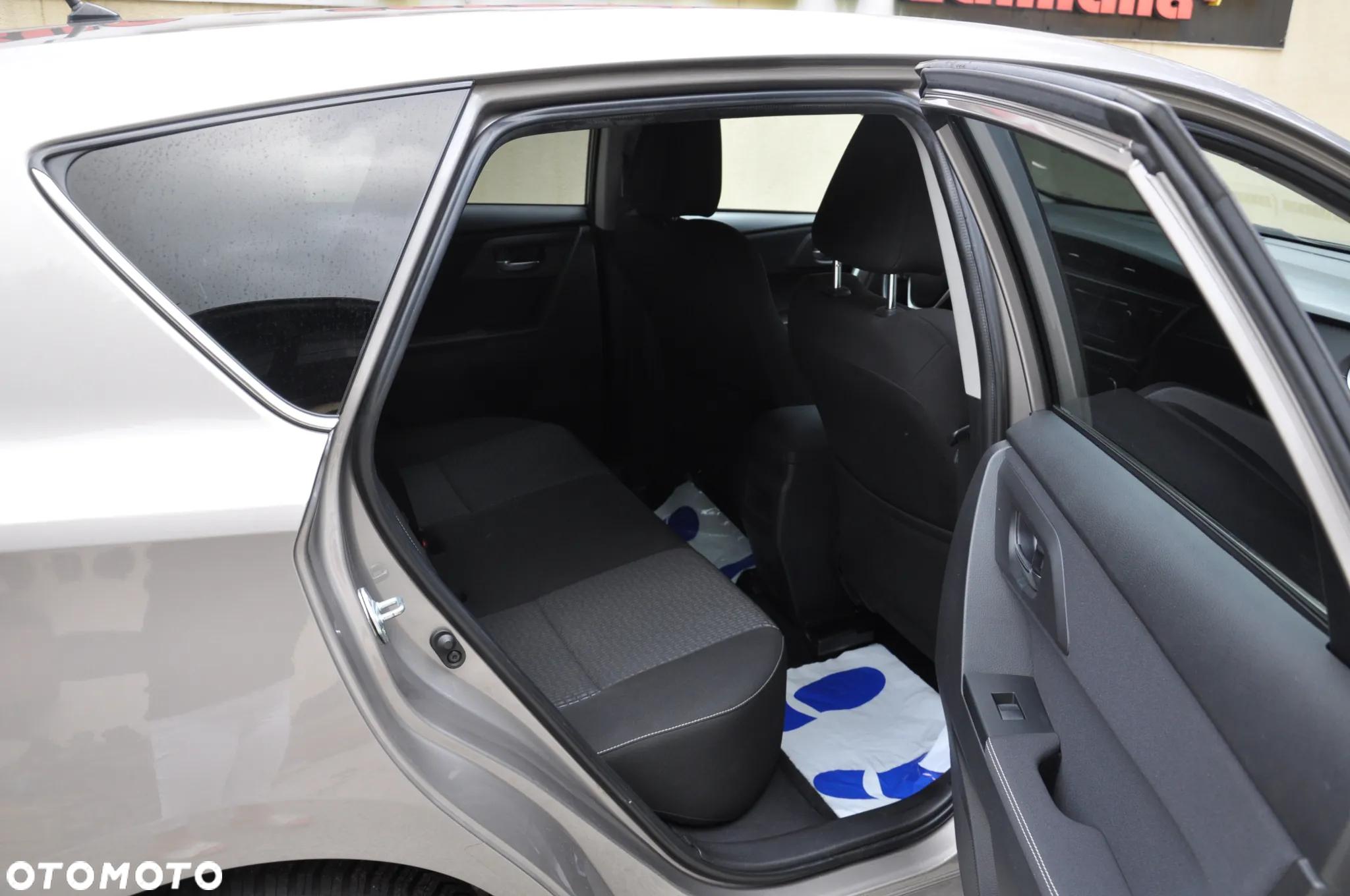 Toyota Auris - 3