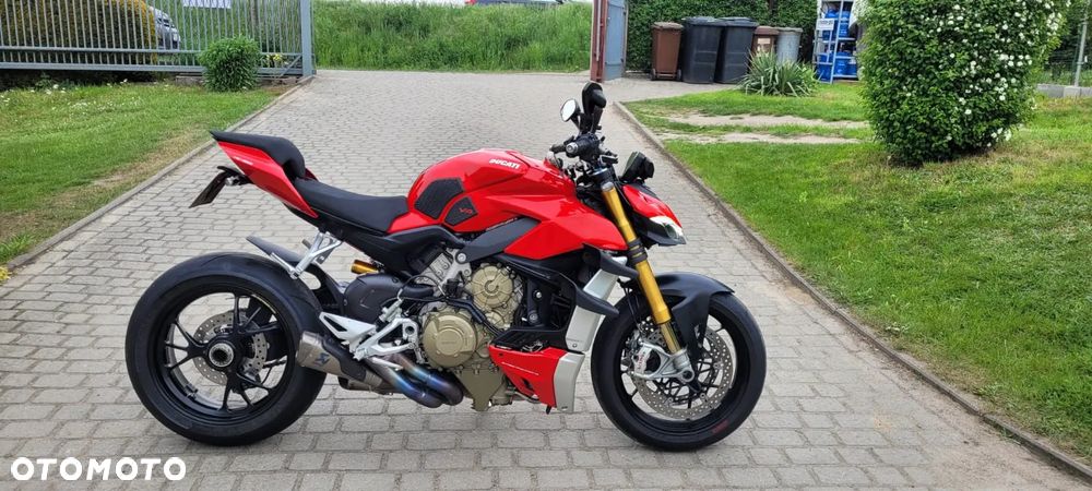 Ducati Streetfighter V4 - 1