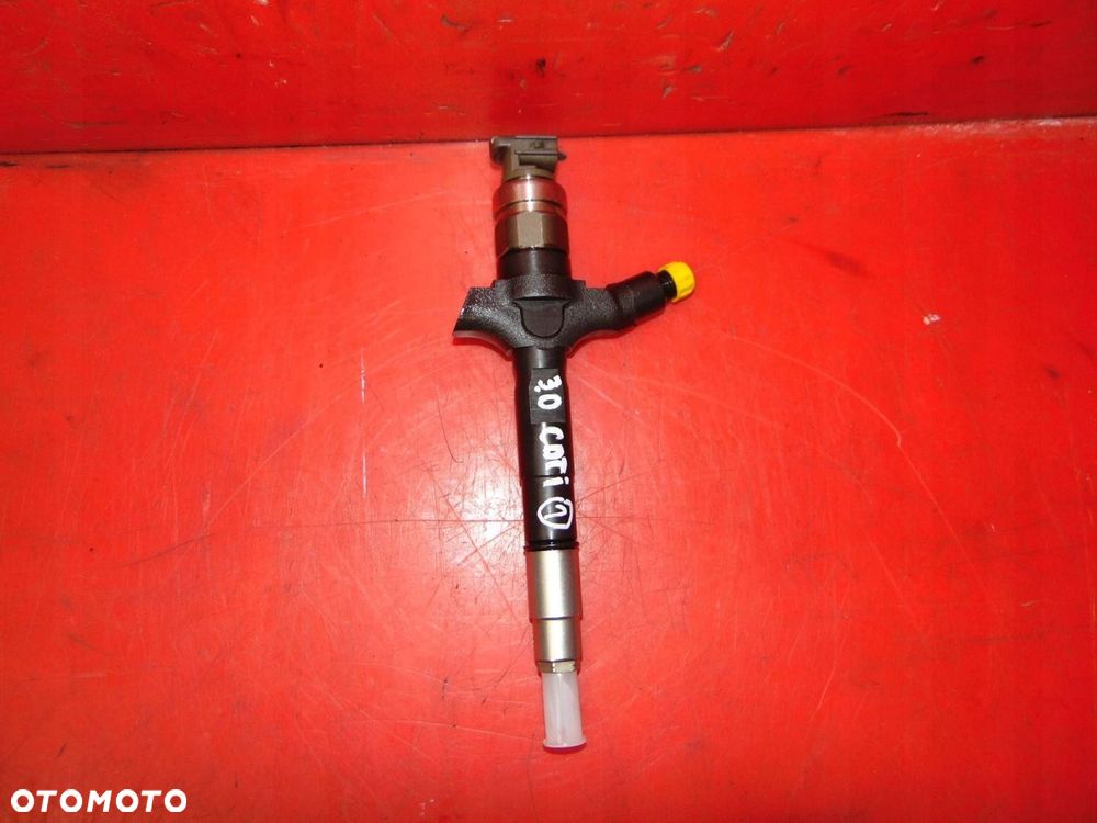 P9X715 WTRYSKIWACZ 3.0 DCI CDTI 8-97353080 OPEL SAAB RENAULT DCRI105830 - 1