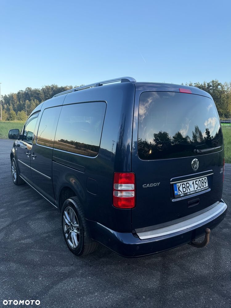 Volkswagen Caddy Maxi Highline DSG - 5