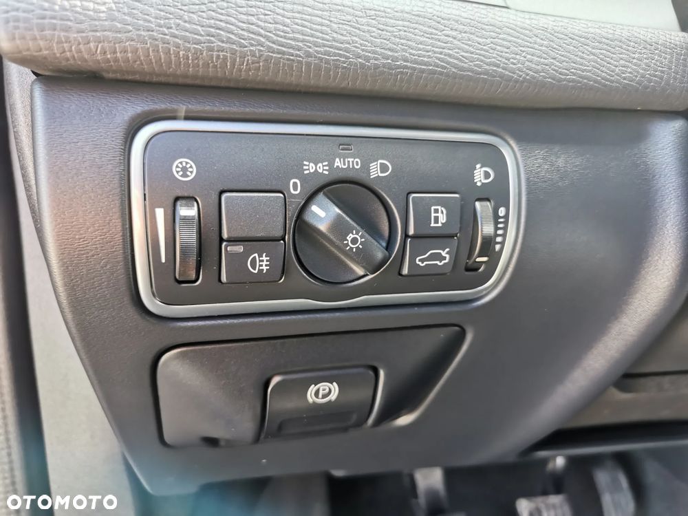 Volvo XC 60 D3 Momentum - 18