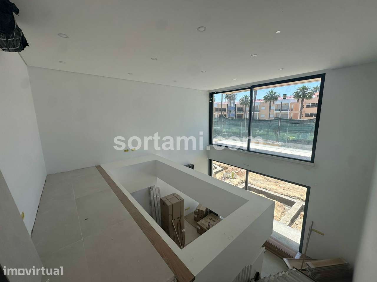 Apartamento T2 Venda em Quarteira,Loulé - Grande imagem: 2/23