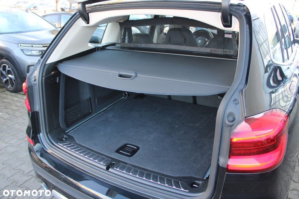 BMW X3 - 13