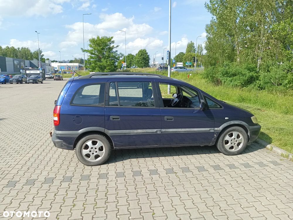 Opel Zafira 1.8 Elegance - 2