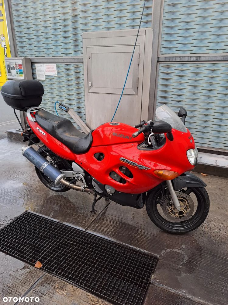 Suzuki GSX-F - Katana - 6