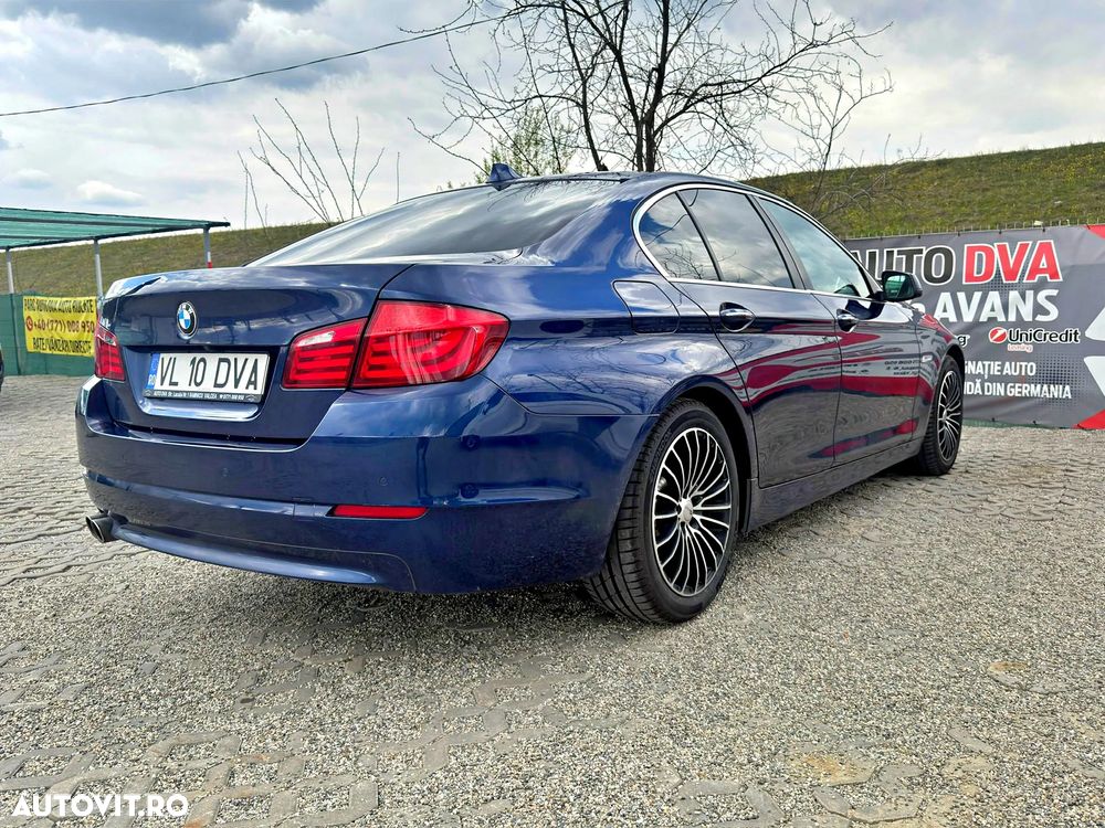 BMW Seria 5 525d xDrive AT - 5