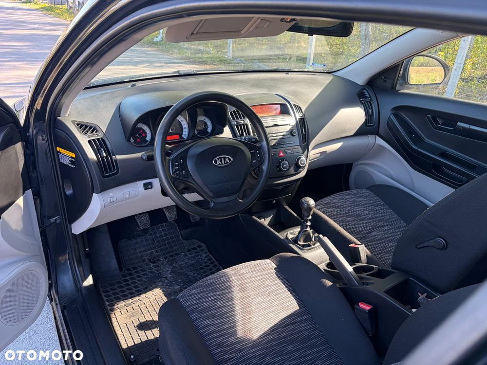 Kia ProCeed 1.4 Comfort + - 7