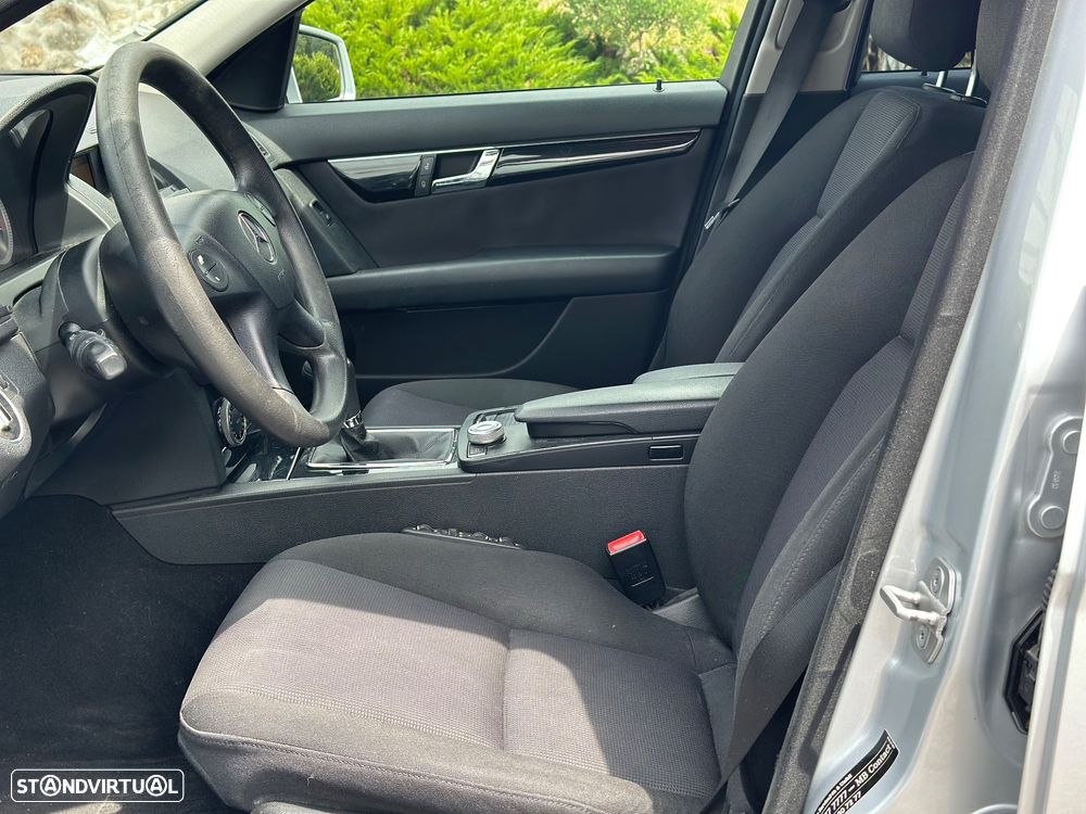 Mercedes-Benz C 200 Station CDI DPF BlueEFFICIENCY SPORT EDITION - 21