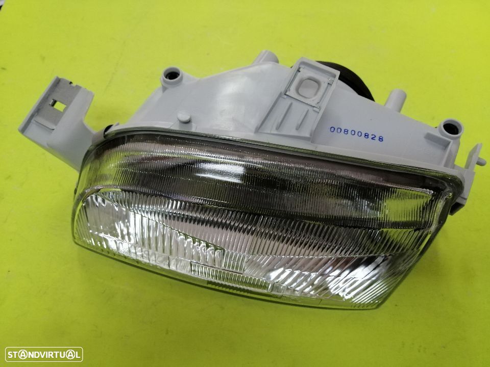 Farois frente Fiat Punto 55 e 60 Mk1 NOVOS - 1