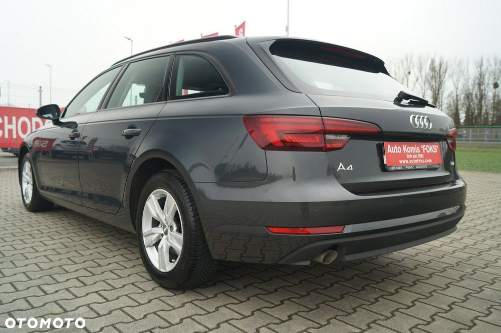 Audi A4 Avant - 10