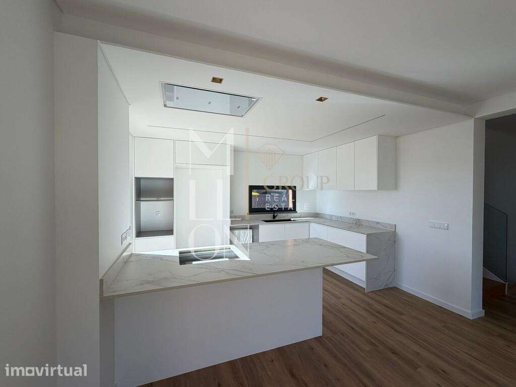 Moradia T3 + 1 nova com quintal e jardins. - Grande imagem: 4/14