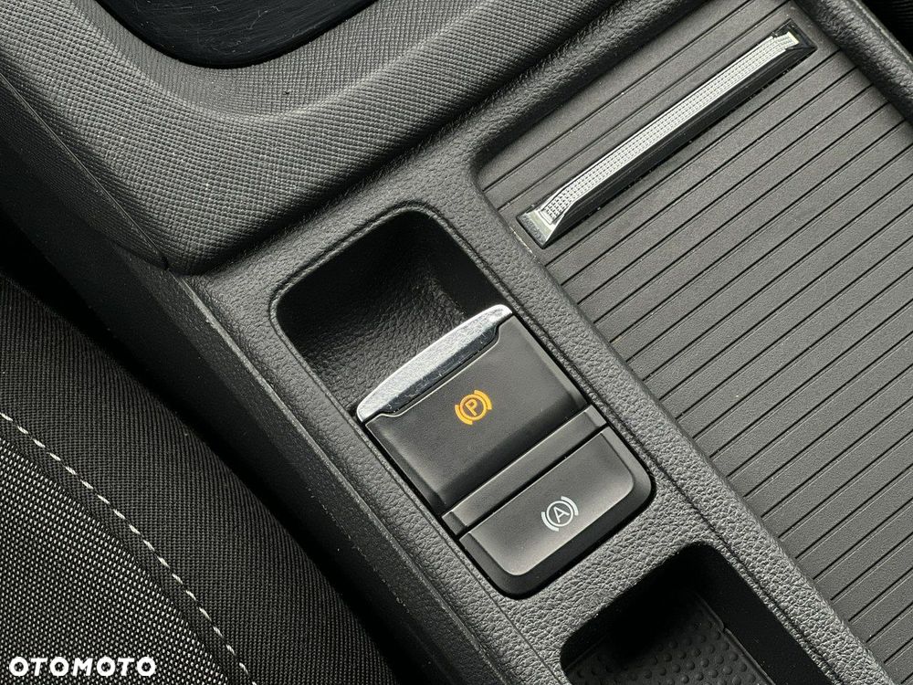 Skoda Octavia 1.0 TSI e-Tec Ambition DSG - 23