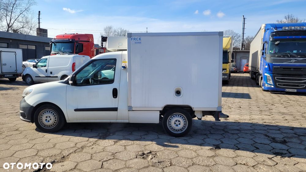 Fiat Doblo - 21