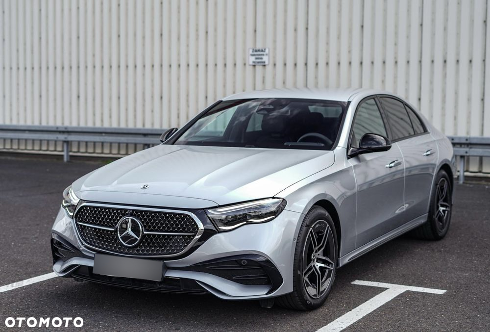 Mercedes-Benz Klasa E 220 d 4-Matic AMG - 21