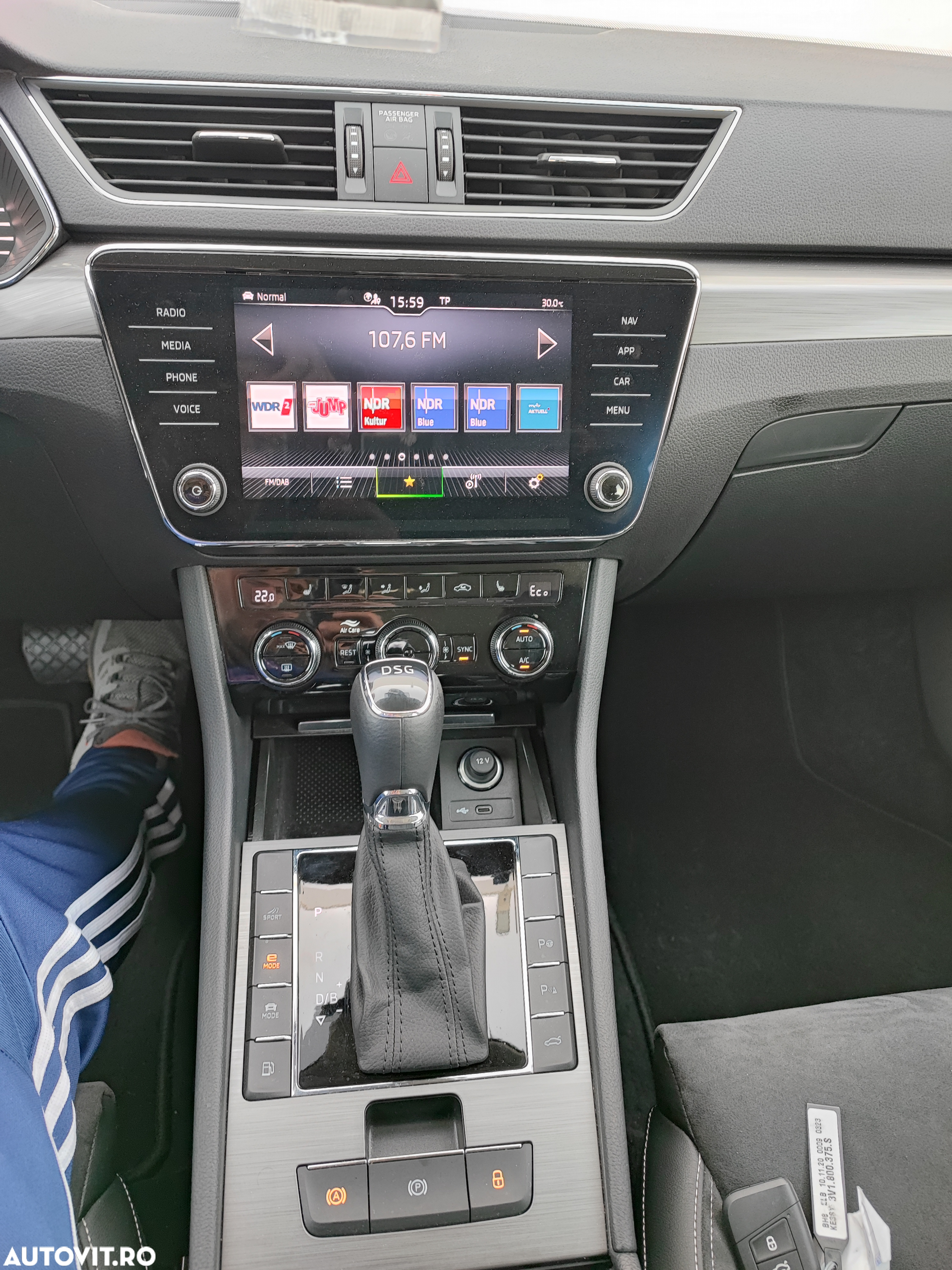 Skoda Superb Combi 1.4 TSI PHEV Style - 21