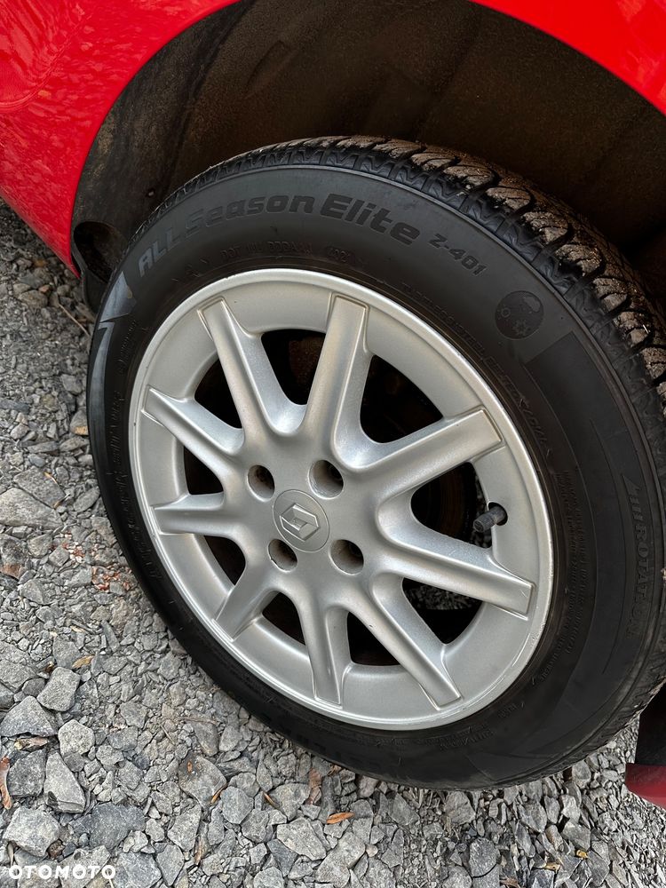 Renault Clio 1.2 16V Alize - 4