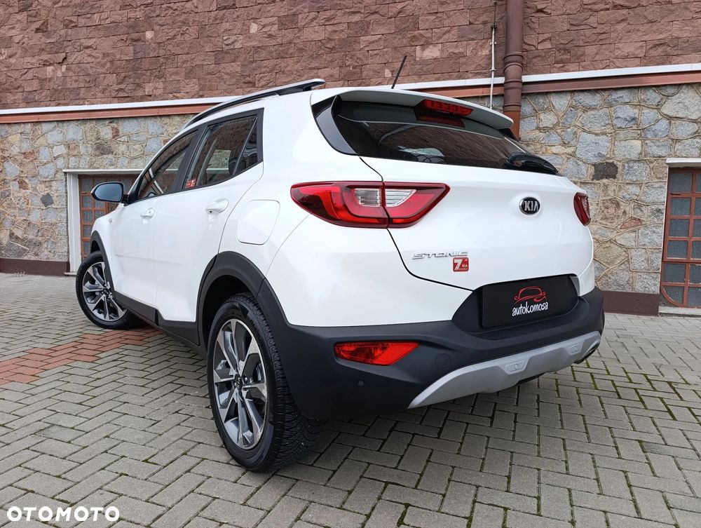 Kia Stonic 1.4 L - 10