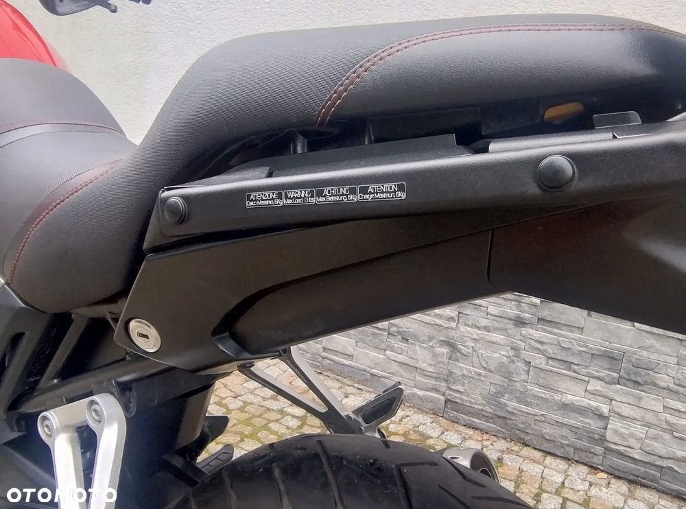 Honda CB - 24