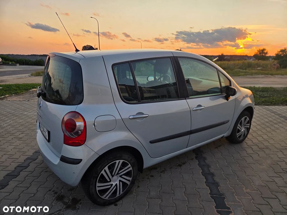 Renault Modus - 5