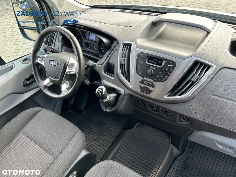Ford Transit - 13