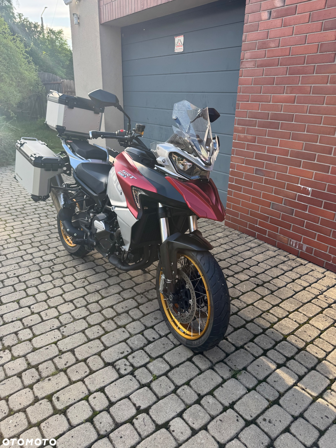 QJMOTOR SRT 800SX - 20