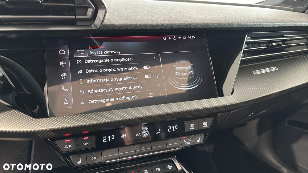 Audi RS3 Limousine - 27