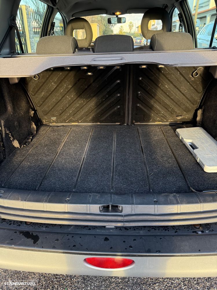 Peugeot 206 SW 1.4 16V Quicksilver - 12