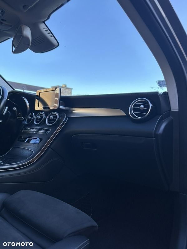 Mercedes-Benz GLC 220 d 4-Matic - 16