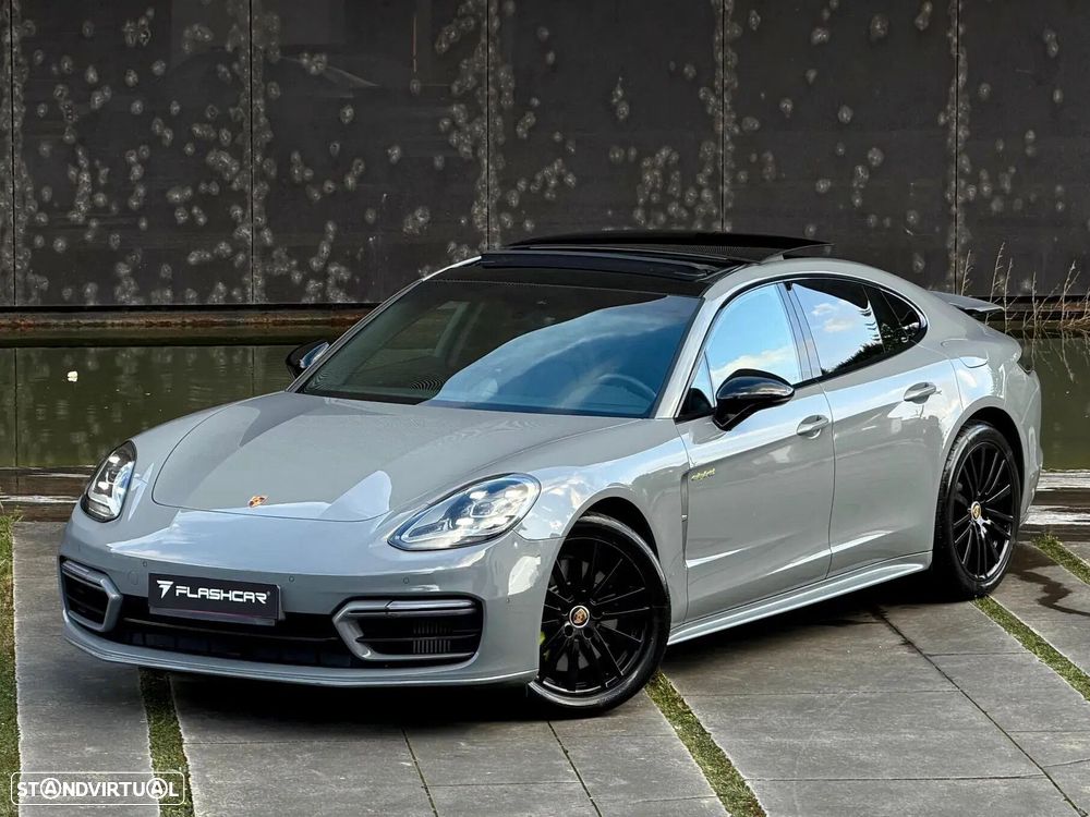 Porsche Panamera 4 E-Hybrid Platinum Edition com PDLS - 59