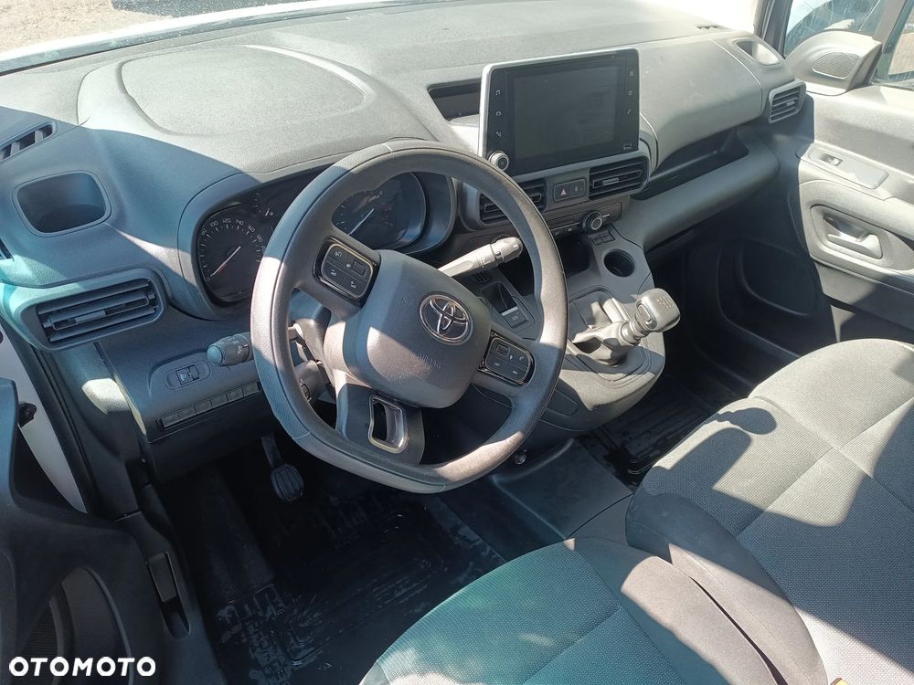 Toyota proace city partner 2022r - 6