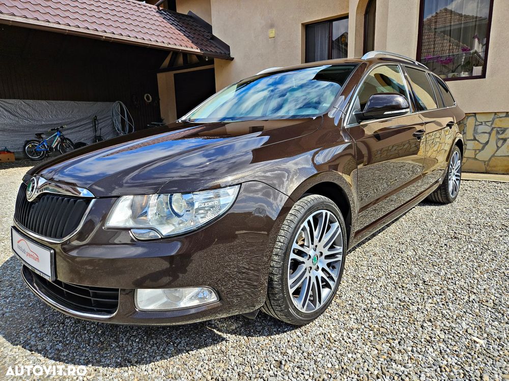 Skoda Superb 2.0 TDI Exclusive - 1