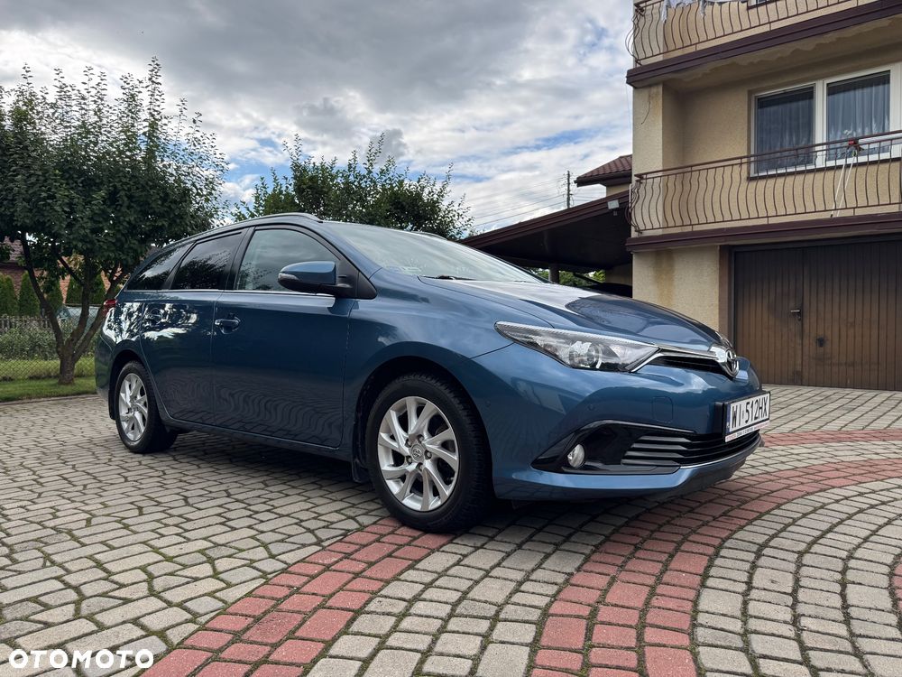Toyota Auris 1.6 Prestige - 15