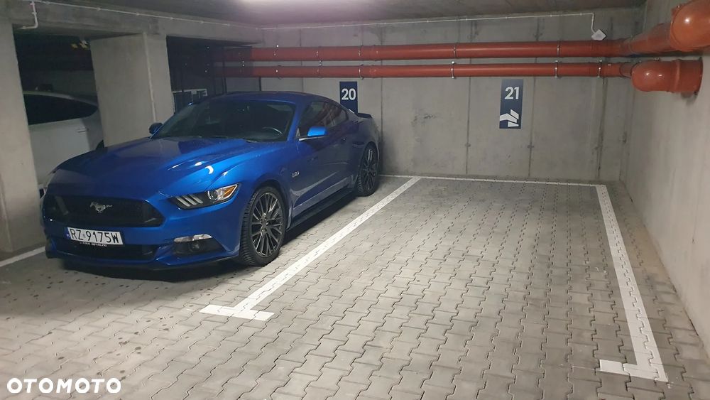 Ford Mustang 5.0 V8 GT - 28