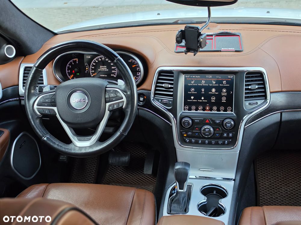 Jeep Grand Cherokee - 20