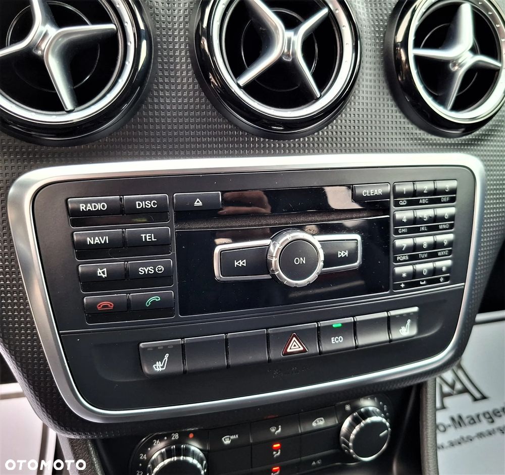 Mercedes-Benz Klasa A 180 (BlueEFFICIENCY) AMG Sport - 30