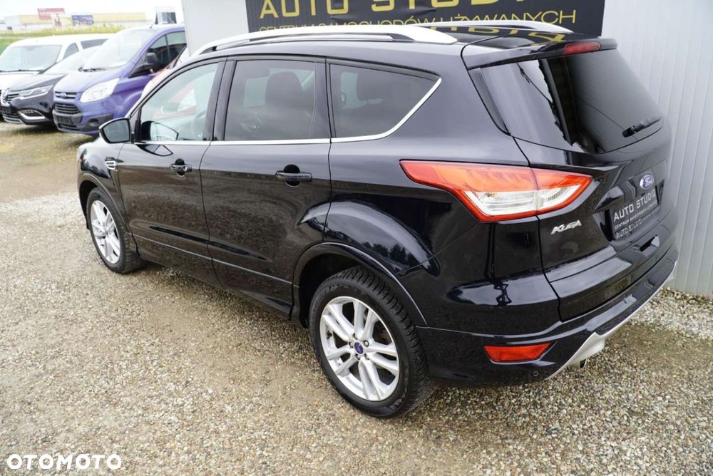 Ford Kuga 2.0 TDCi 2x4 ST-Line - 36