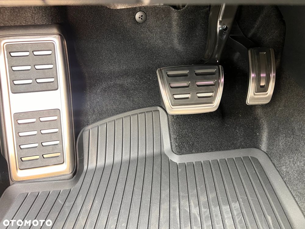 Skoda Octavia 1.5 TSI mHEV Sportline DSG - 14