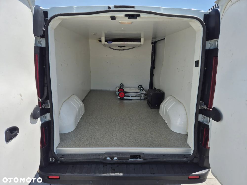 Renault TRAFIC - 10