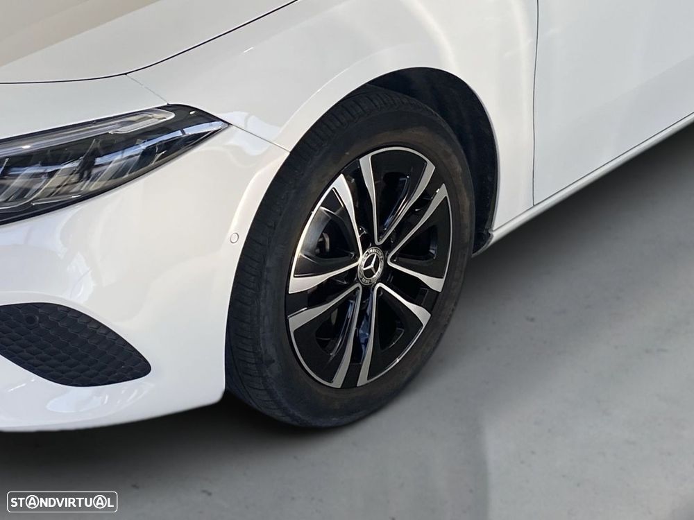 Mercedes-Benz A 250 e Progressive - 10