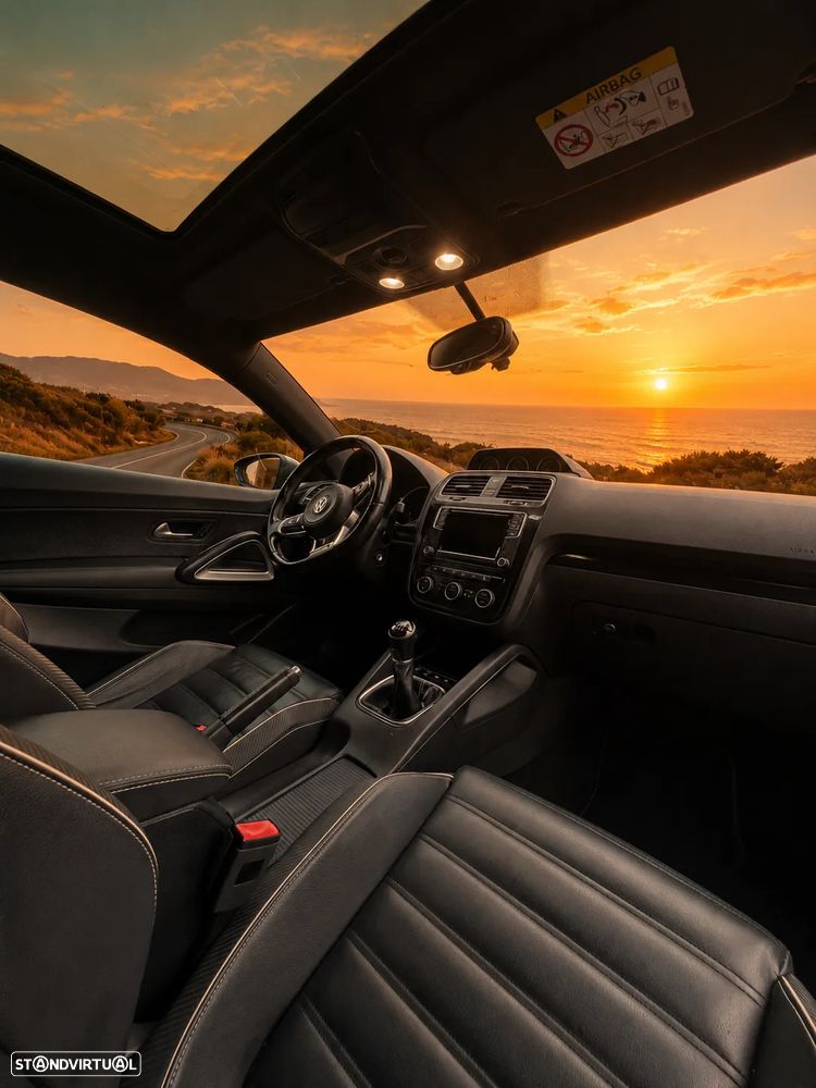 VW Scirocco 2.0 TDI Sport - 11