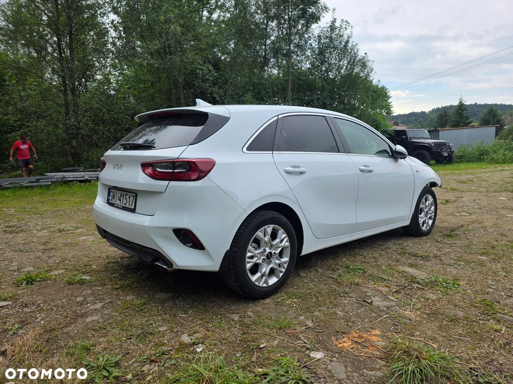 Kia Ceed 1.5 T-GDI M DCT - 3