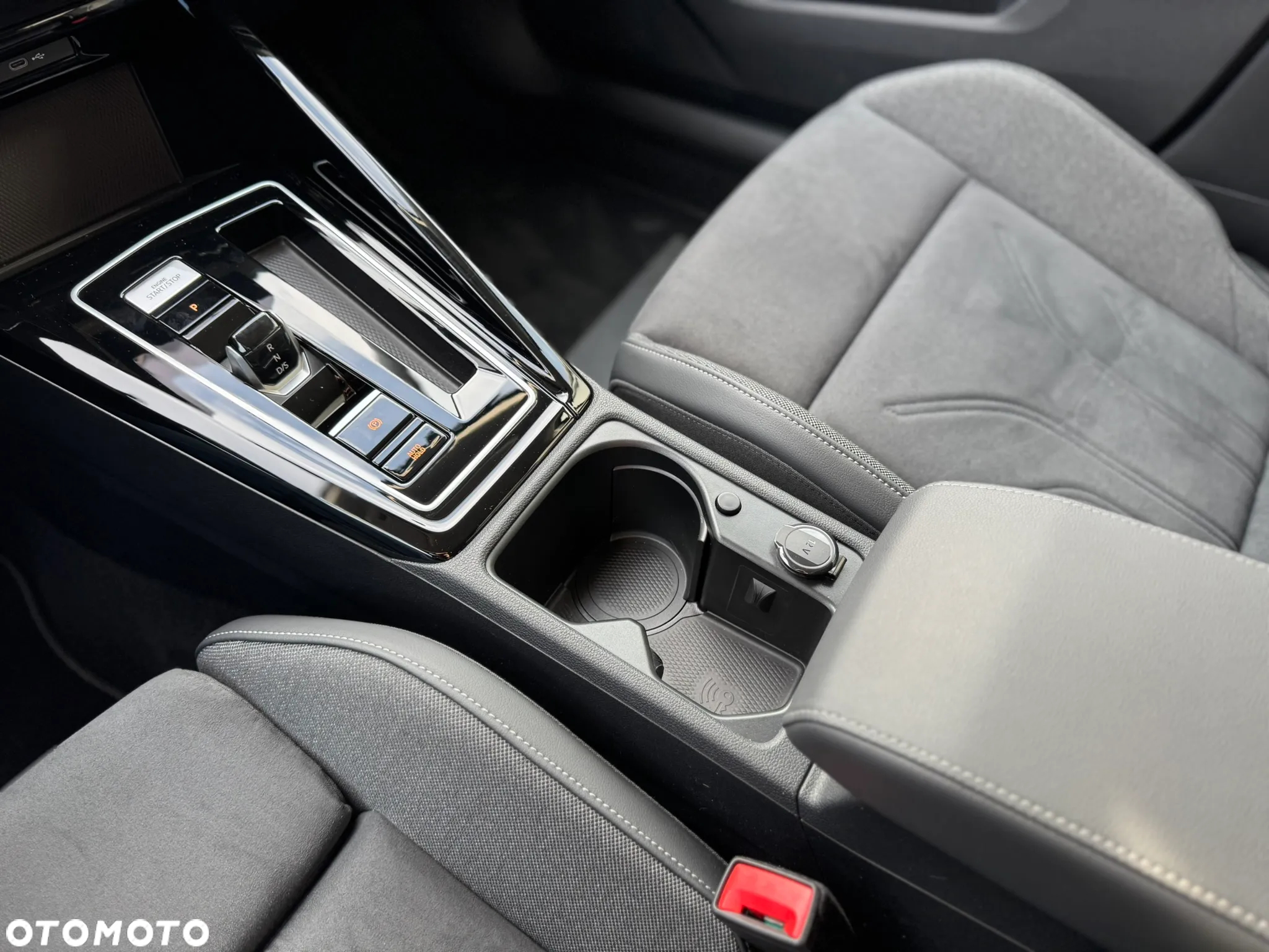 Volkswagen Golf Variant 1.5 eTSI OPF DSG Style - 26